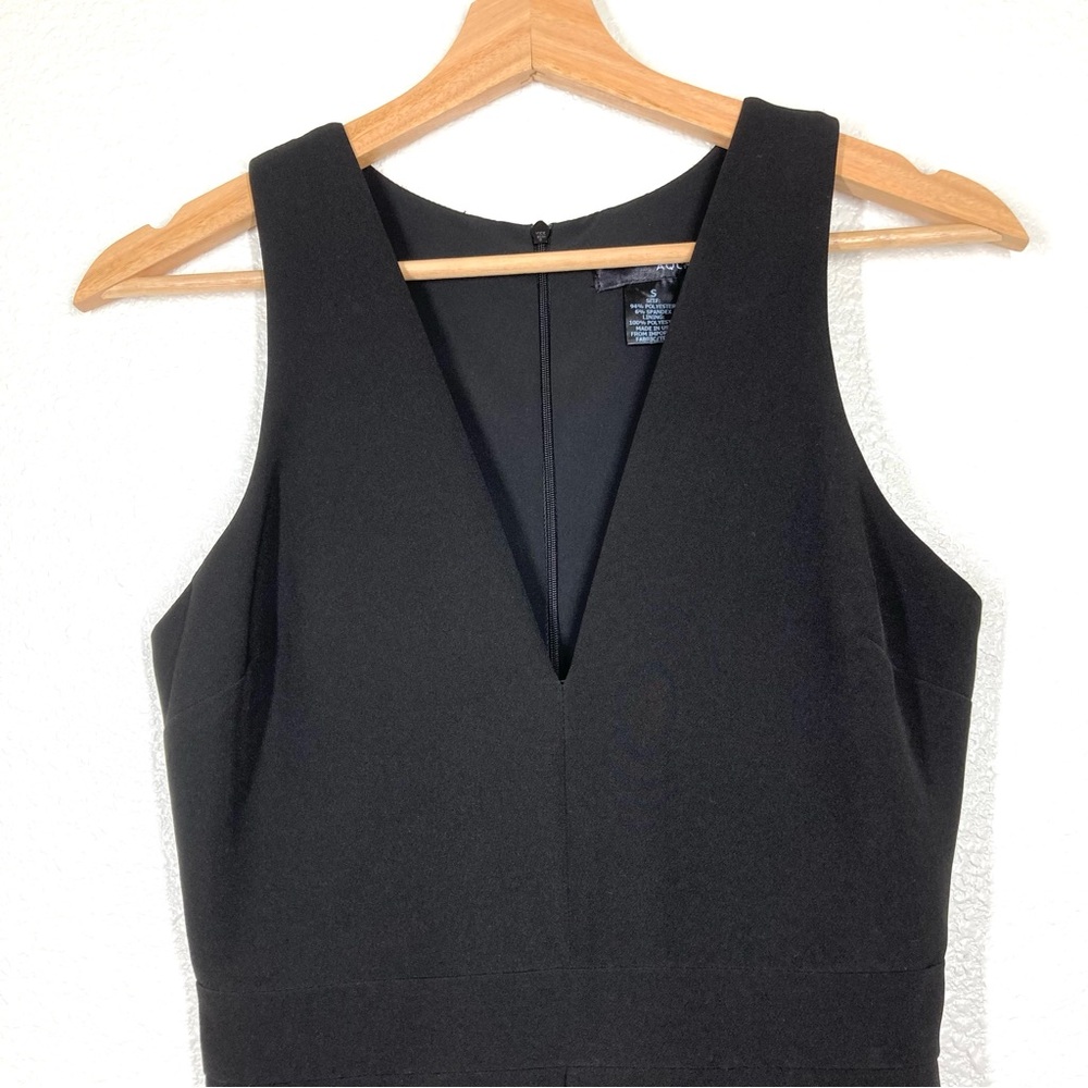 Aqua Women's Black Sleeve Less Mini Dress Small Deep V Neck Ruffled Skirt - Picture 8 of 14